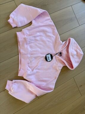 White Fox Light Pink Cropped Zip-Up Hoodie